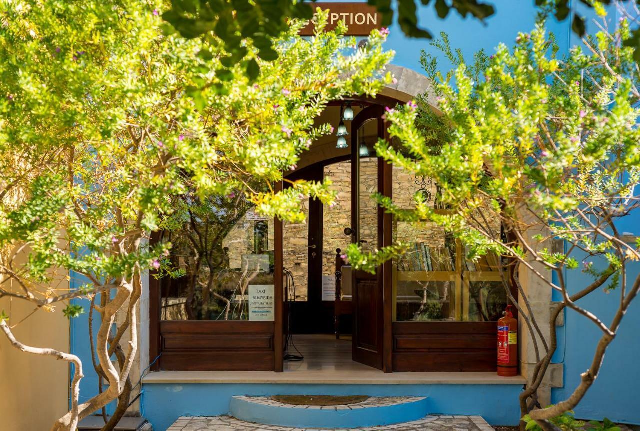 Iliopetra Aparthotel Douliana Bagian luar foto